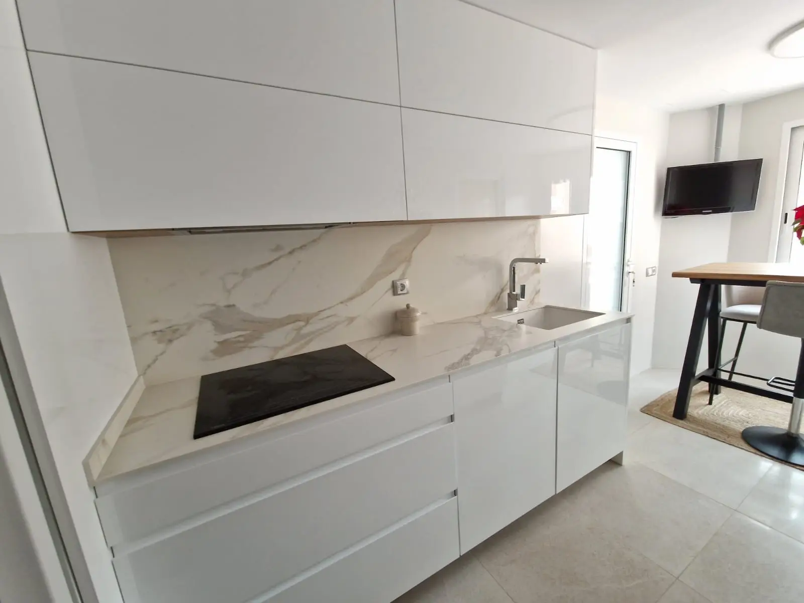 df898a26-2c85-486a-b040-9a7dee6ae034