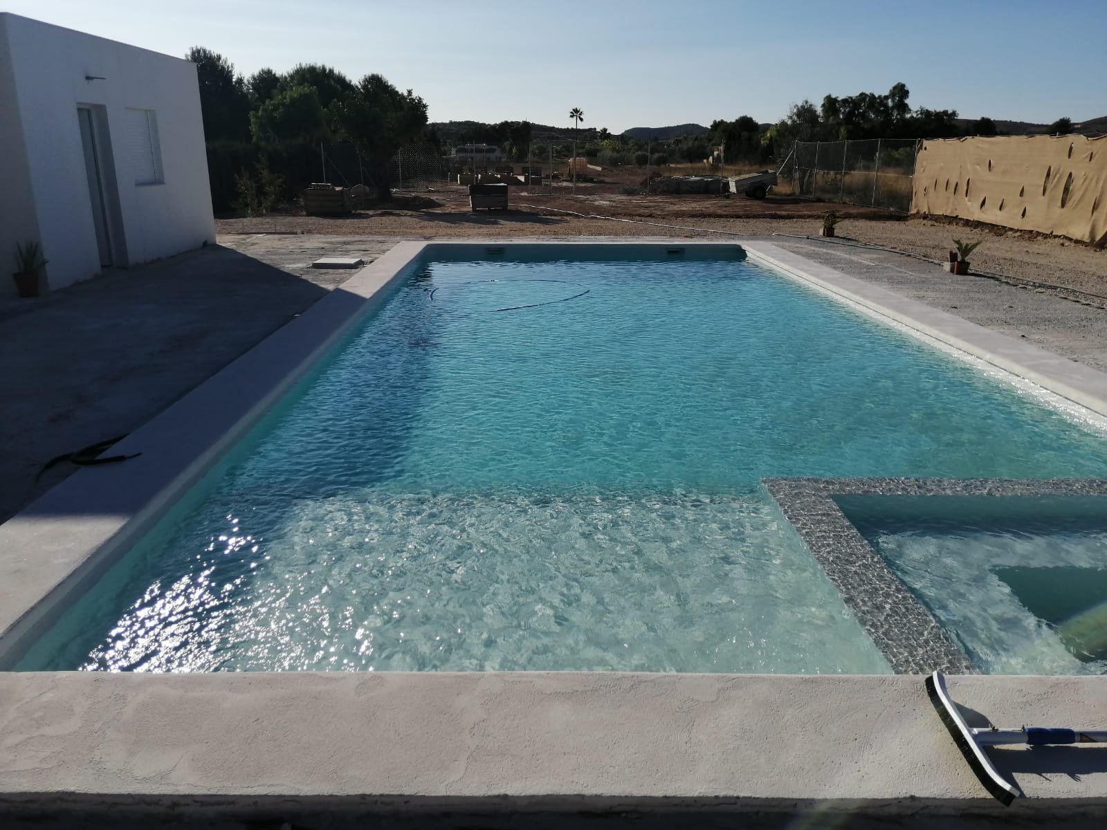 900b1e8e-8556-448c-a215-ba79cb6f4802